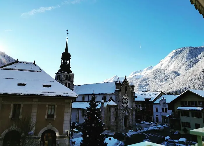 Du Midi Hotel