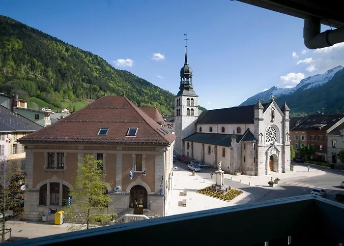 Du Midi Hotel Thônes