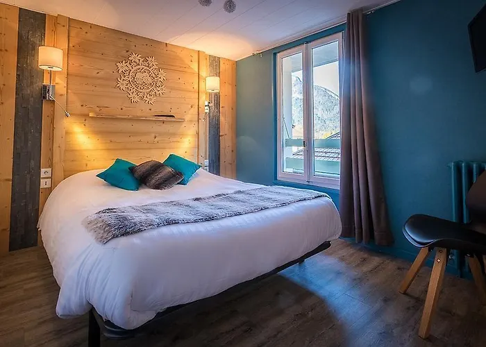 Du Midi Hotel Thônes