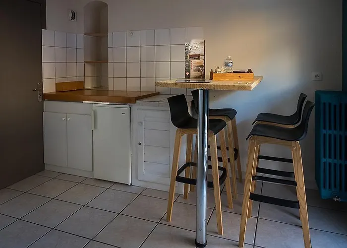 Hotel Du Midi 3*