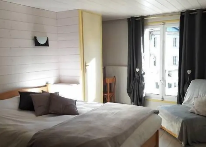Hotel Du Midi 3*