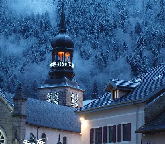 Hotel Du Midi 3*
