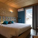 Hotel Du Midi Thônes
