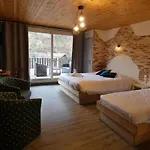 Du Midi Hotel Thônes